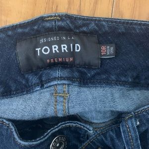 Like new Torrid premium denim jeggings